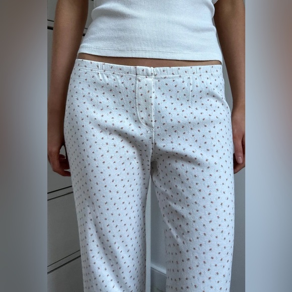 Brandy melville Keira floral sweatpants - Picture 5 of 5